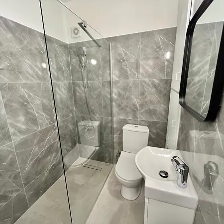 Enaerios Seaview Apartment Limassol