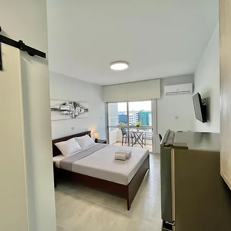 Enaerios Seaview Apartment